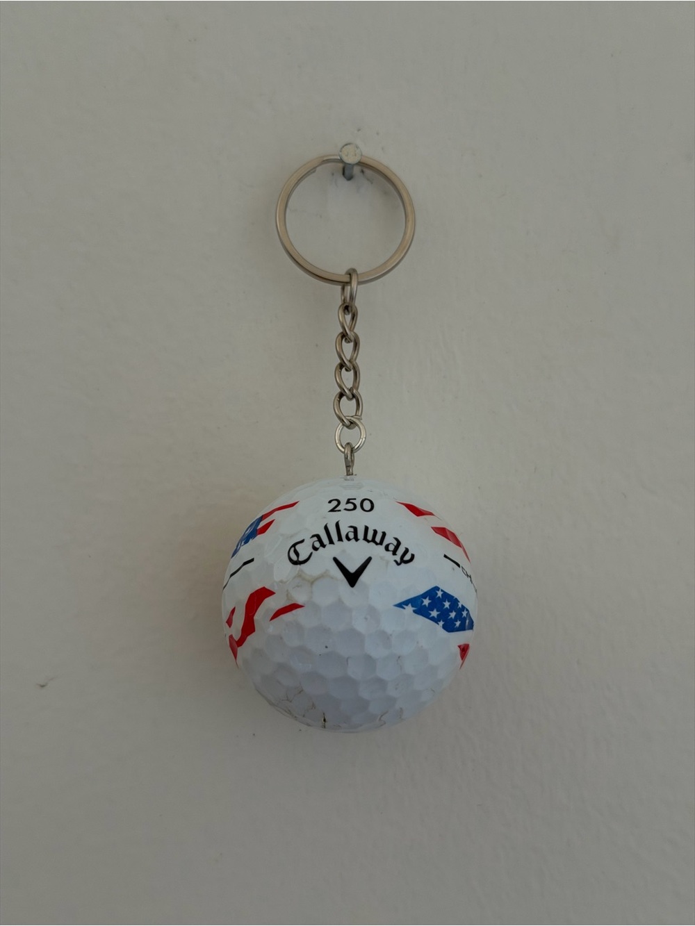 Callaway White and Red Patriotic Golf Ball Keychain